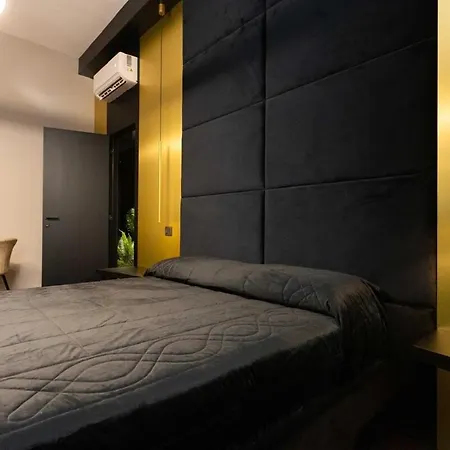 Σπίτι διακοπών Black And *